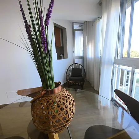 Bajondillo Vistas Al Mar Con Piscina アパート トレモリノス